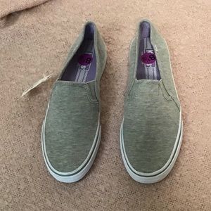 NWT KEDS Tennis shoes grey size 8.5